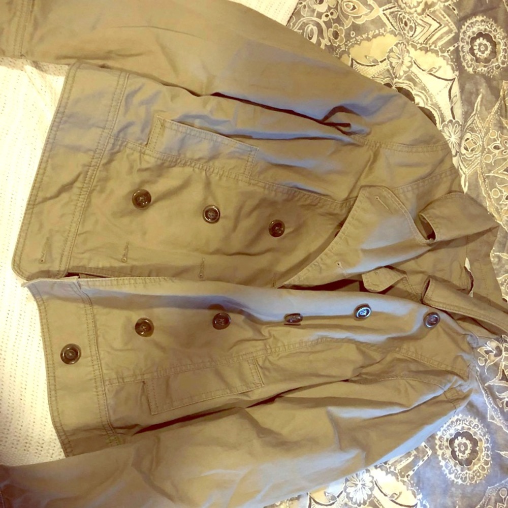 Super Cute Olive Jacket!